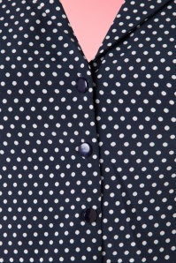 Banned Retro - Mooie blouse met polkadots in marineblauw en wit 3