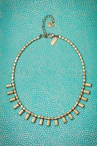 Lovely - Rosewater Stone Necklace Années 50 4