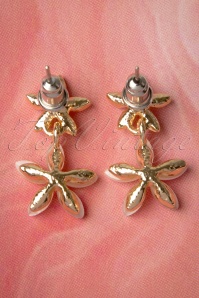 From Paris with Love! - 50s Decorated Diamond Flower Studs in Cream 3