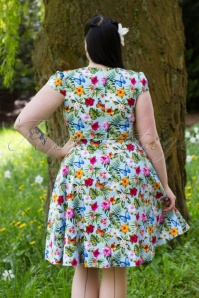 Lady Voluptuous by Lady Vintage - 50s Evie Summer Floral Swing Dress in Light Blue 3