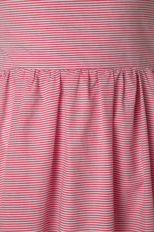 Banned Retro - 50s Front Row Striped Swing Dress in Red and White 5