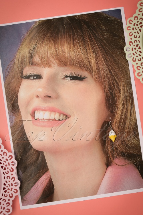 Collectif Clothing - 50s Ice Cream Drop Earrings 2
