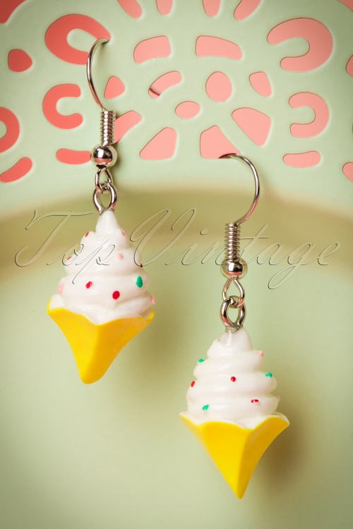Collectif Clothing - 50s Ice Cream Drop Earrings 3