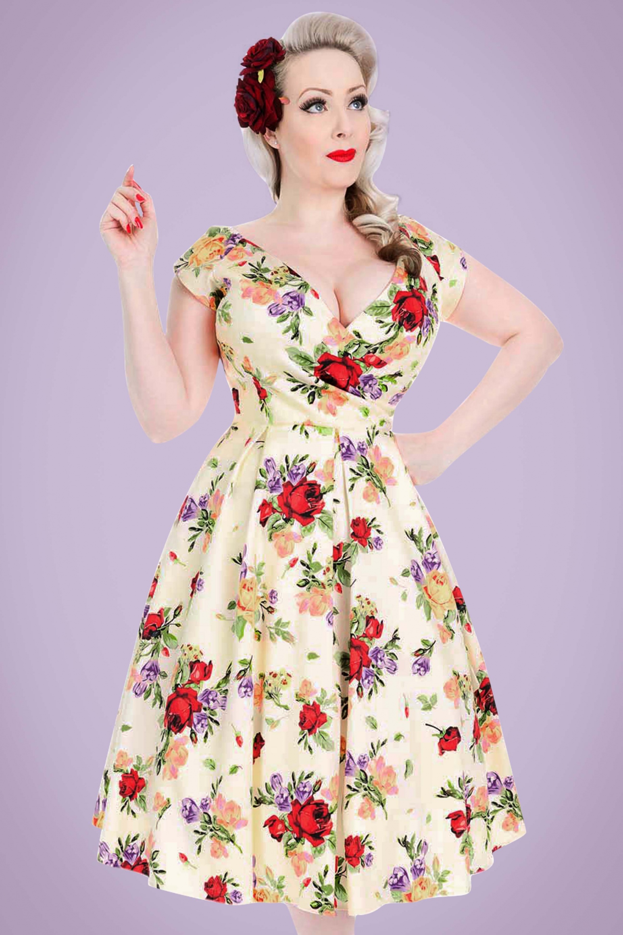 Lady V by Lady Vintage - Harriet Vintage Red Rose Swingjurk in crème 3