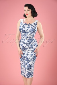 Collectif Clothing - Maddison Toile Floral Pencil Dress Années 50 en Blanc et Bleu