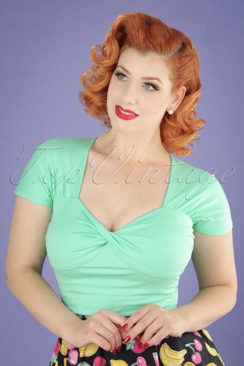 Banned Retro - 50s She Who Dares Top in Mint Green