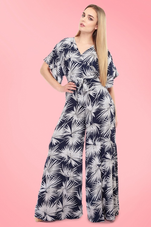 Collectif Clothing - Akiko Palm Jumpsuit in Marineblau 2