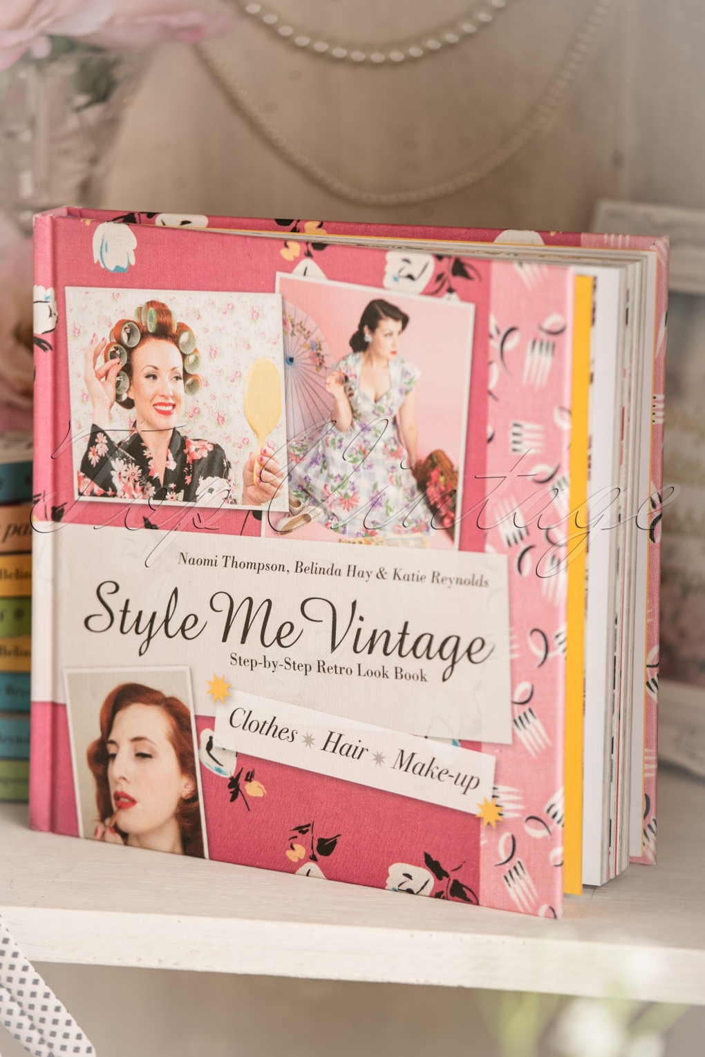 LOOK BOOK Step-by-Step Retro