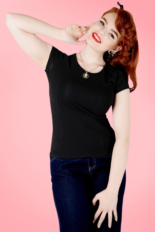 Collectif Clothing - 50s Alice Plain T-Shirt in Black 2