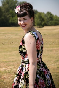 Dolly and Dotty - 50s Petal Vintage Flowers Swing Dress in Black 6