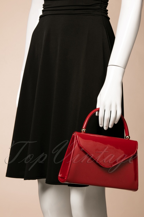 La Parisienne - 60s Lillian Lacquer Flap Bag in Red 7