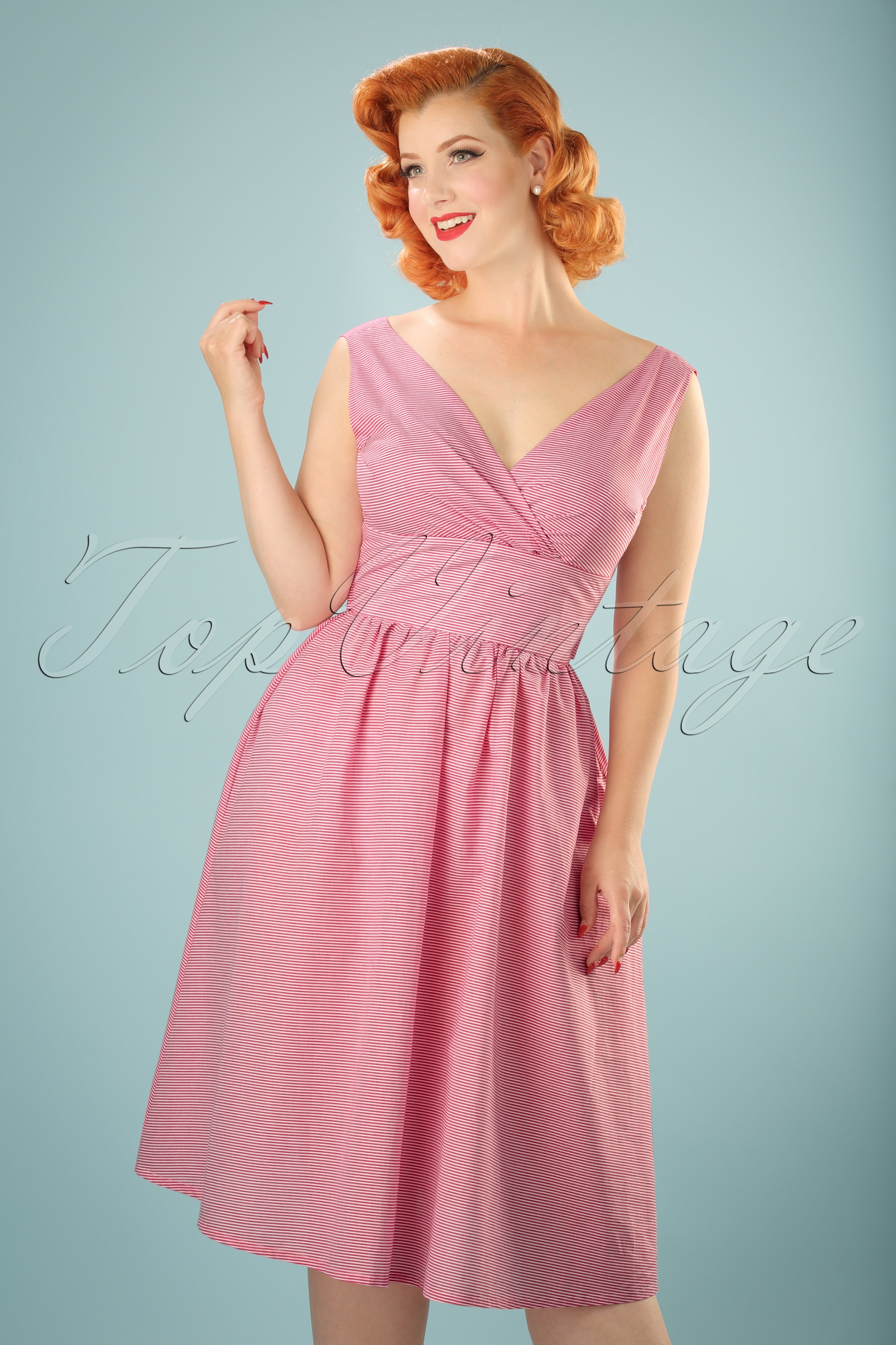 Banned Retro - Front Row gestreepte swingjurk in rood en wit