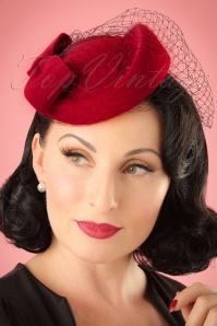Collectif Clothing - Lucy Bow Hat Années 50 en laine Rouge