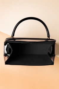 La Parisienne - 60s Lillian Lacquer Flap Bag in Black 6