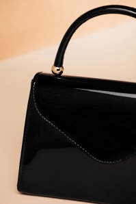 La Parisienne - 60s Lillian Lacquer Flap Bag in Black 3