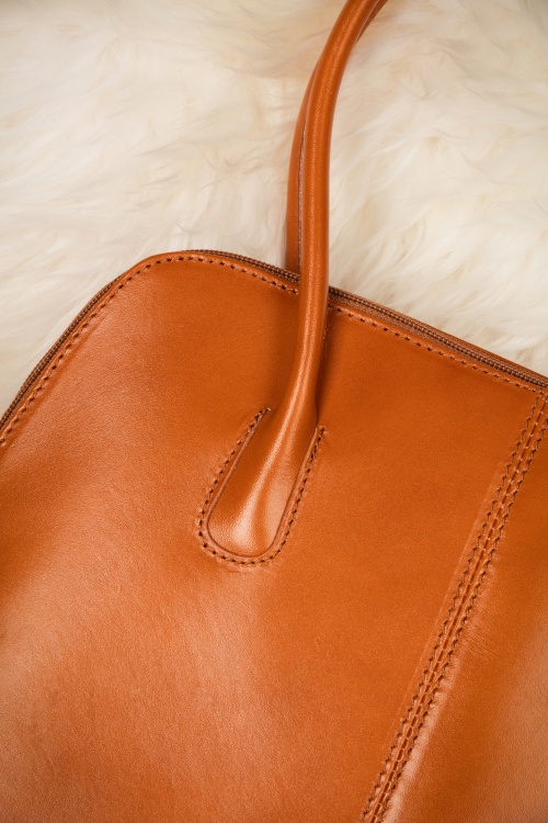 VaVa Vintage - 70s Classic Bag in Cognac Tan genuine leather 4