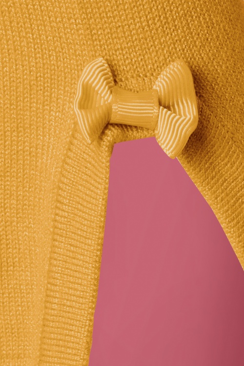 Banned Retro - 50s Addicted Sweater in Mustard 3
