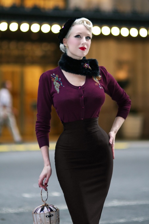 Bettie Page Clothing - High Time Pencil Skirt Années 50 en Noir 3