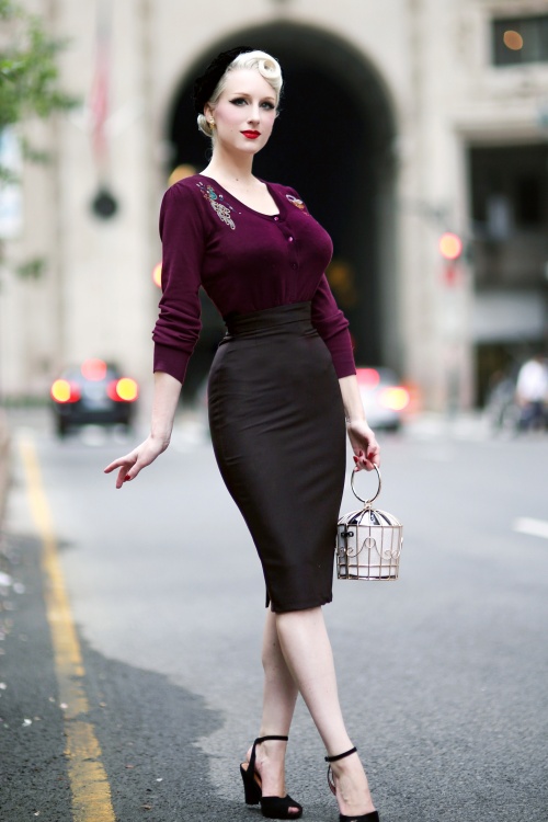 Bettie Page Clothing - High Time Pencil Skirt Années 50 en Rouge