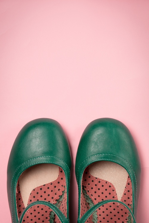 Bettie Page Shoes - 50s Bettie Pumps in Green 7