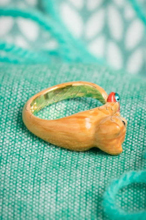 N2 - 50s Playful Kitten And Goldfish Ring in Gold 5