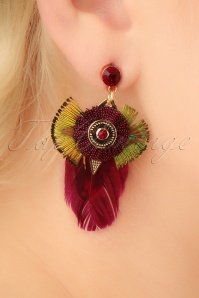 Day&Eve by Go Dutch Label - 70s Fearne Red Feather Earrings in Gold 2