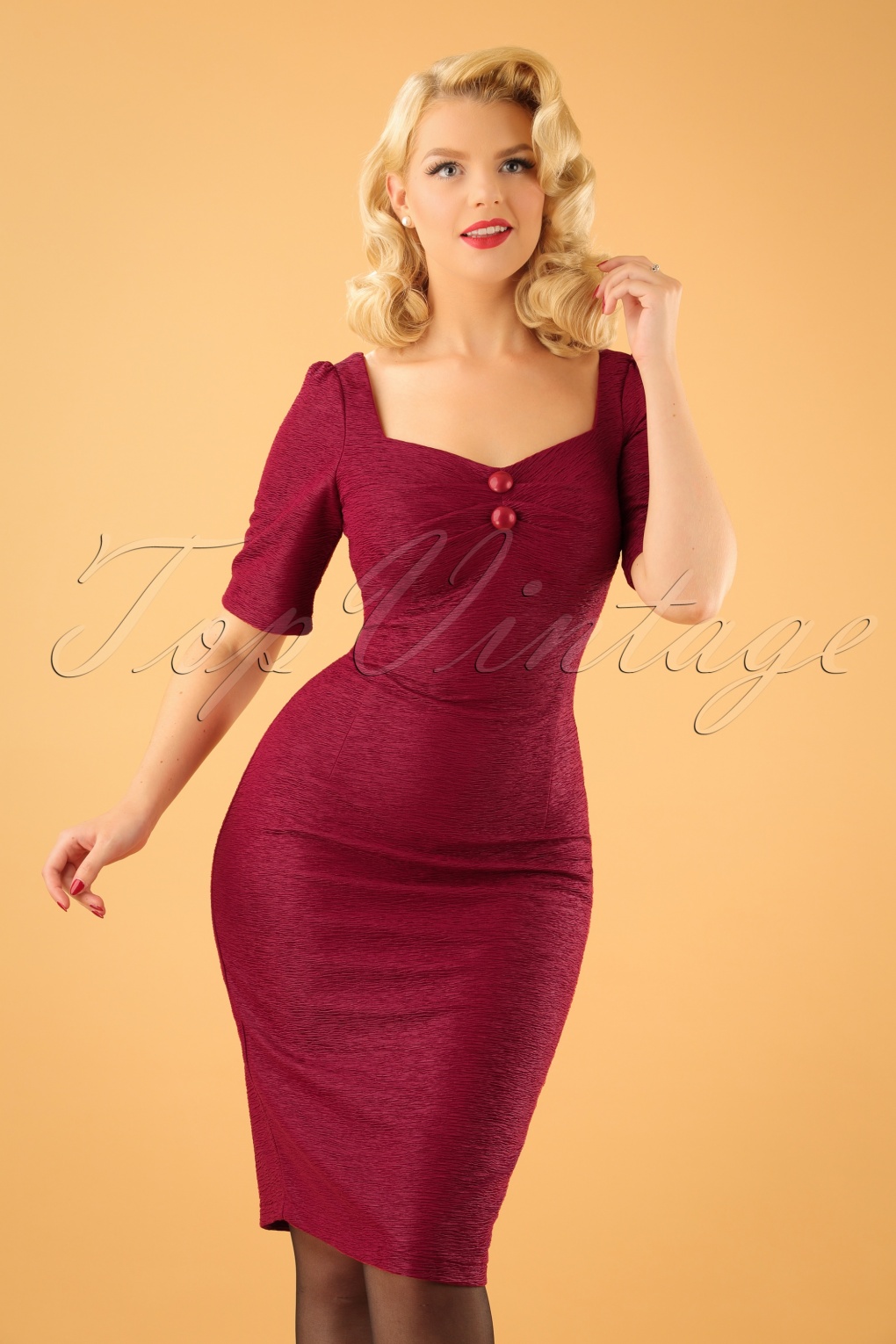 38 With Fashion Clothes Background Daily Fashion Update   121231 Collectif Clothing Dolores Half Sleeve Retro Pencil Dress In Red 21979 20170614 1W Full 