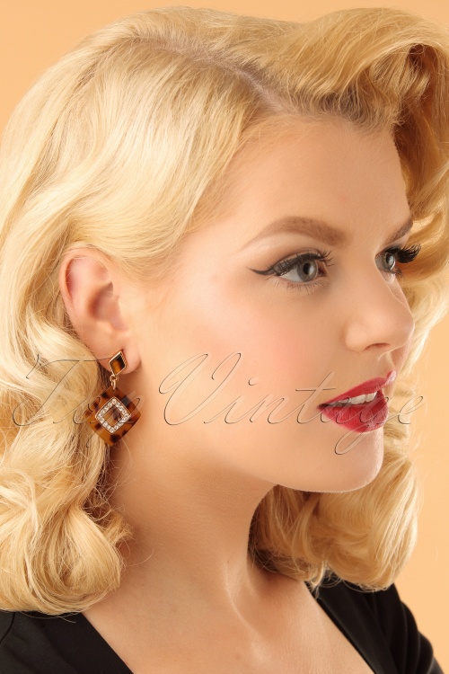 Vixen - 60s Glamorous Leopard Earrings in Brown 2