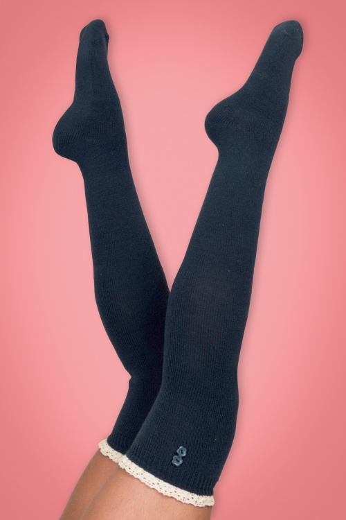 Powder - Lola Spitzen-Overknee-Socken in Navy