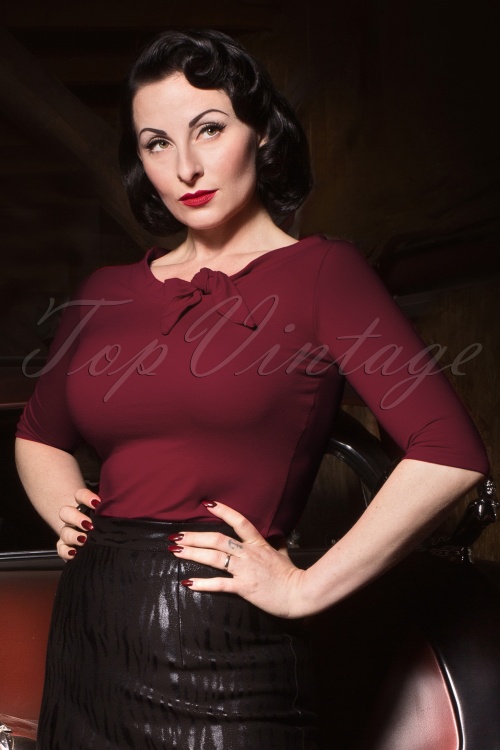 Heart of Haute - 50s Lily Bow Top in Black