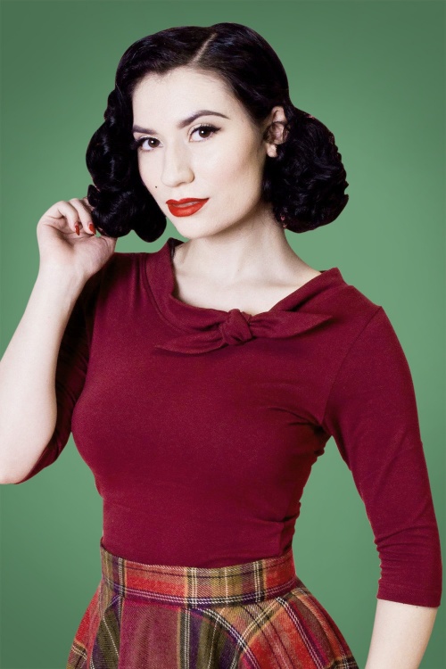 Heart of Haute - 50s Lily Bow Top in Burgundy 4