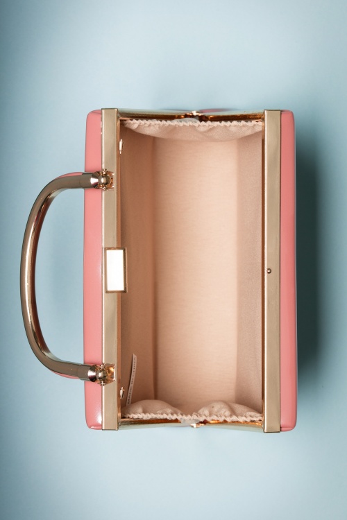 La Parisienne - 50s Leona Lacquer Lock Bag in Old Pink 4