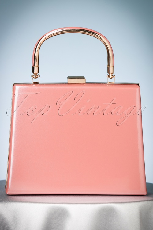 La Parisienne - 50s Leona Lacquer Lock Bag in Old Pink