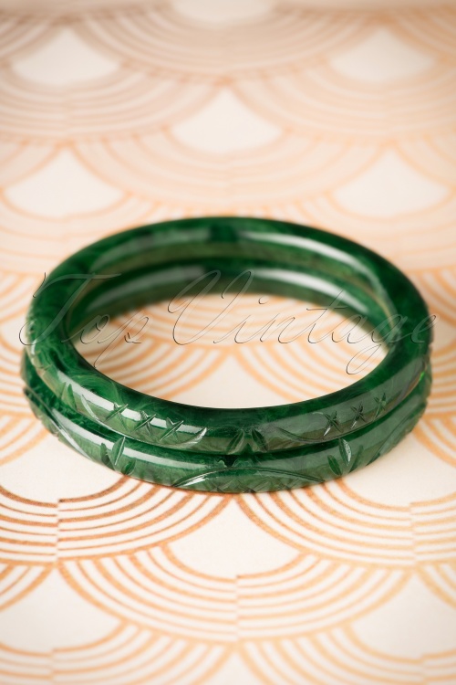 Splendette - TopVintage Exclusive ~ 20s Narrow Carved Bangles Set in Banoffee