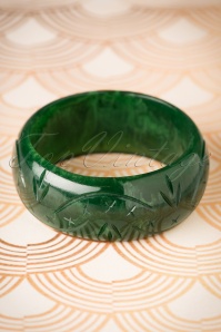 Splendette - TopVintage Exclusive ~ 20s Maureen Carved Bangle in Deep Green