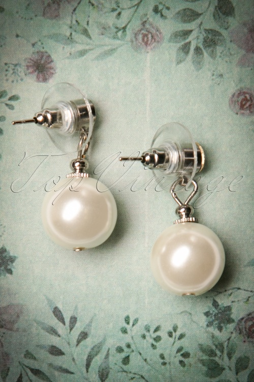Collectif Clothing - Elegante Perlen- und Diamant-Ohrringe 3