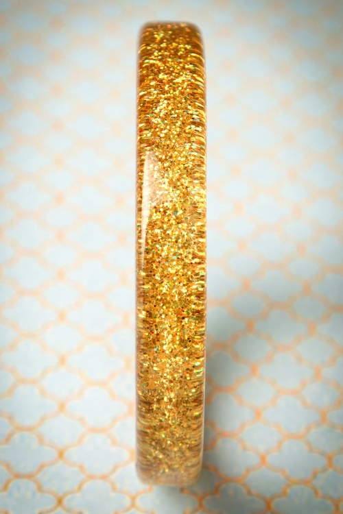 Splendette - TopVintage Exclusive ~ 20s Fedora Midi Glitter Bangle in Pale Gold 2