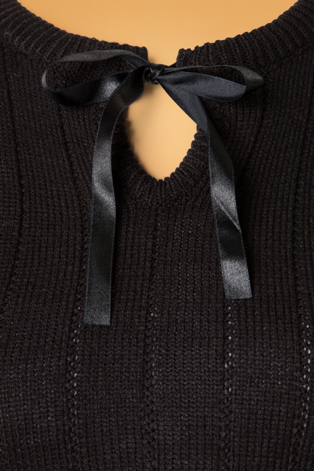 40s Loraine Jumper in Black