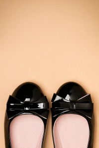 Pinup Couture - Foldable Bow Ballerina Années 50 en Noir 3