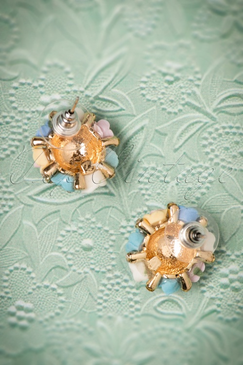 Collectif Clothing - 50s Posy Bouquet Earstuds in Blue 3
