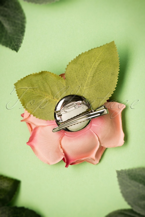 Collectif Clothing - Garden Rose haarclip in vintage roze 3