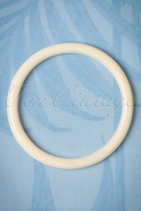 Collectif Clothing - 50s Dainty Bangle Bracelet in Cream