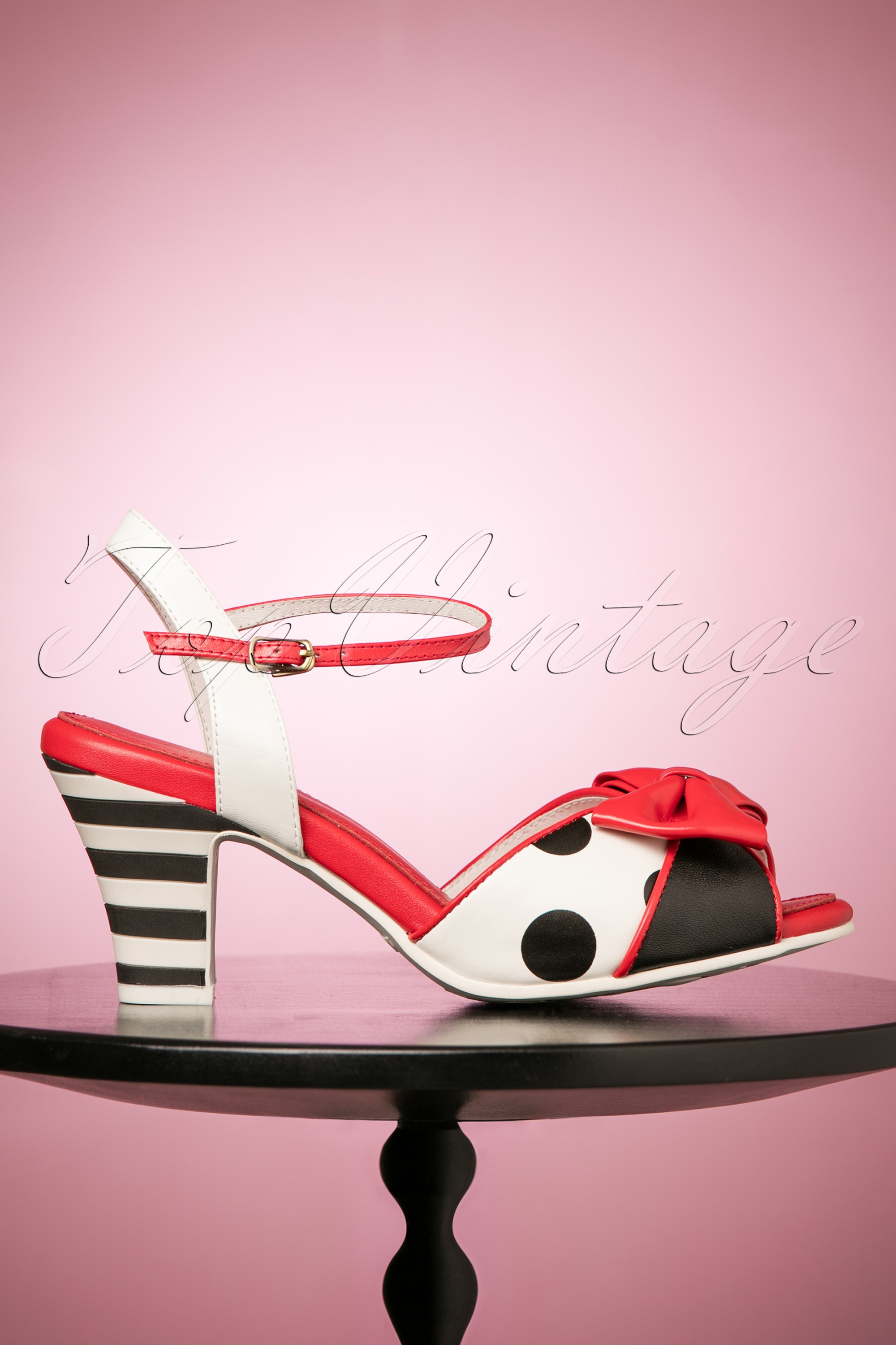 Lola Ramona - Ava All Hero-sandalen in zwart en wit 4