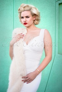 Glamour Bunny - 50s Trinity Pencil Dress in Off White 5