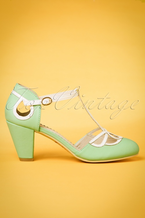 Banned Retro - 50s Lively Aimee T-Strap Pumps in Mint 2