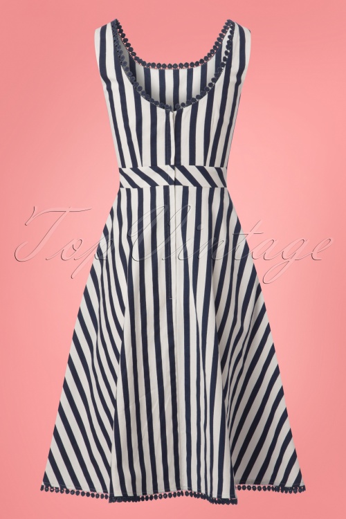 Collectif Clothing - Lucille Gestreiftes Swing-Kleid in Navy und Weiß 4