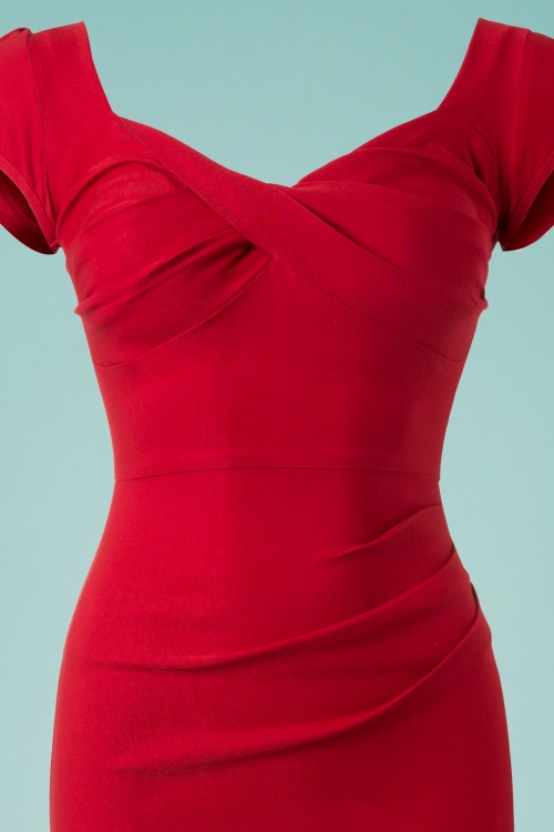 Stop Staring! - Milliarden-Dollar-Kleid in Rot 5