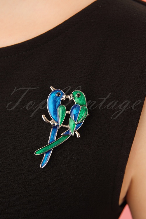 Darling Divine - 60s Parrot Lovebirds Brooch in Green and Blue
