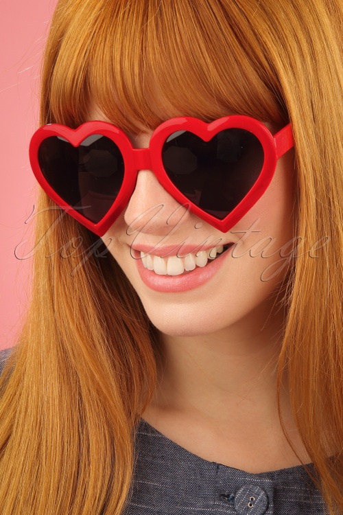 Day&Eve by Go Dutch Label - In Love With My Sunglasses Années 50 en Rouge 2