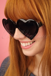 Day&Eve by Go Dutch Label - 60s In Love With My Sunglasses in Black 3